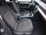 Volkswagen Passat (2015) Highline 2.0 TDI, 4X4 - náhled 9