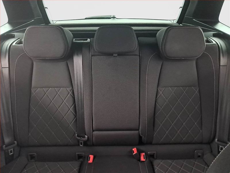 Škoda Karoq (2022) Sportline 2.0 TSI - fotka 10 z 22