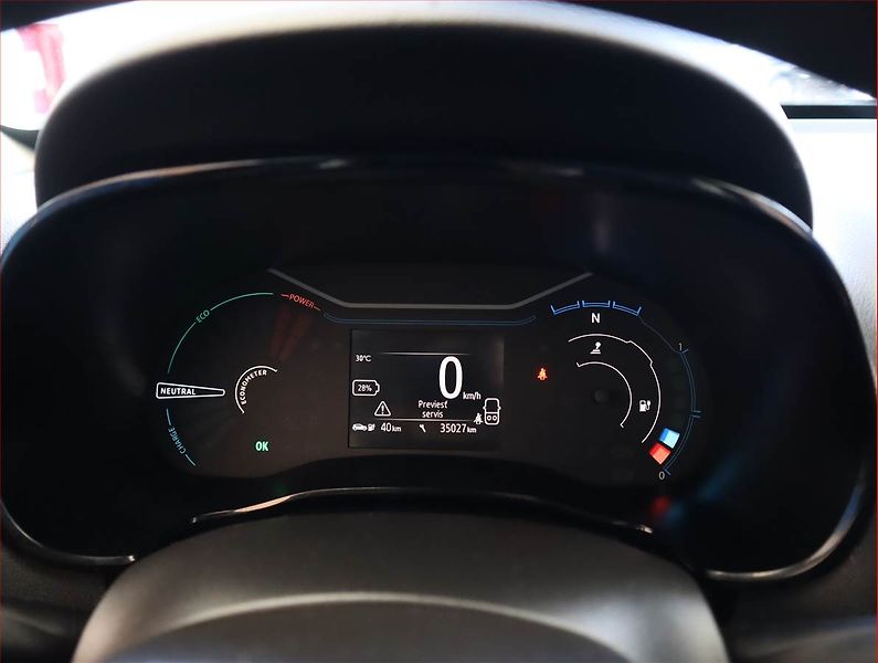 Dacia Spring (2021) ectric 45 (27 kWh), SoH 91%, A - fotka 11 z 20
