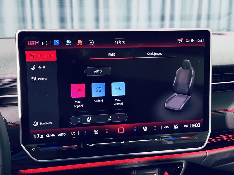 Volkswagen ID.7 (2025) GTX*4M*ZÁRUKA*TAŽNÉ*HEADUP*MAX - fotka 25 z 41