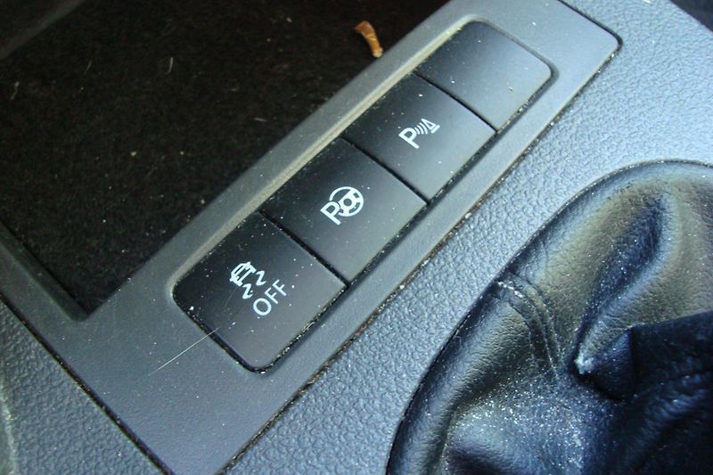 Volkswagen Caddy (2014) 1.6 TDi, Invalid úprava,rampa - fotka 51 z 73