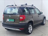 Škoda Yeti 1,6 TDi Navi Klima Tempomat - náhled 7