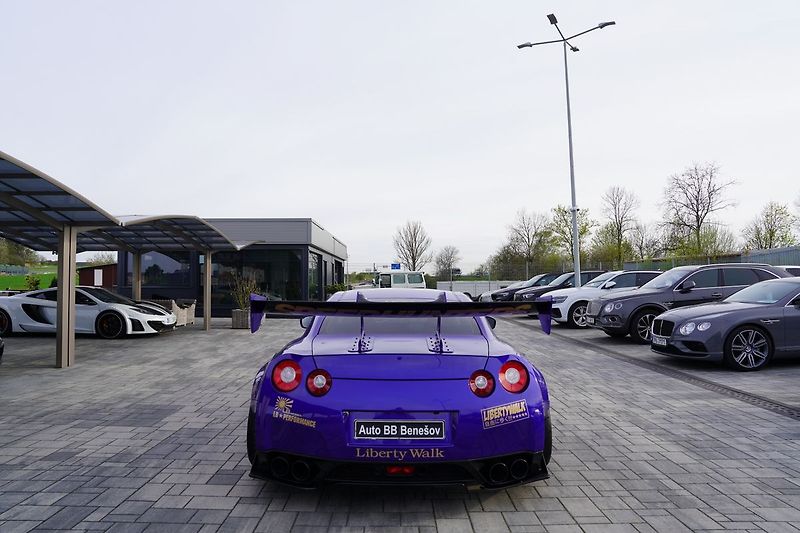 Nissan GT-R Liberty Walk - fotka 5 z 30
