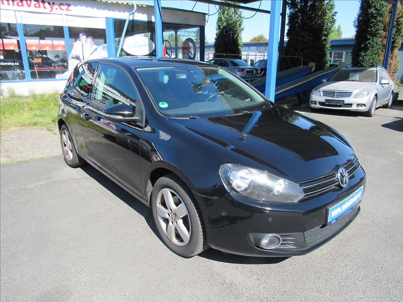 Volkswagen Golf 1,4 TSi 90kW Team - fotka 3 z 24