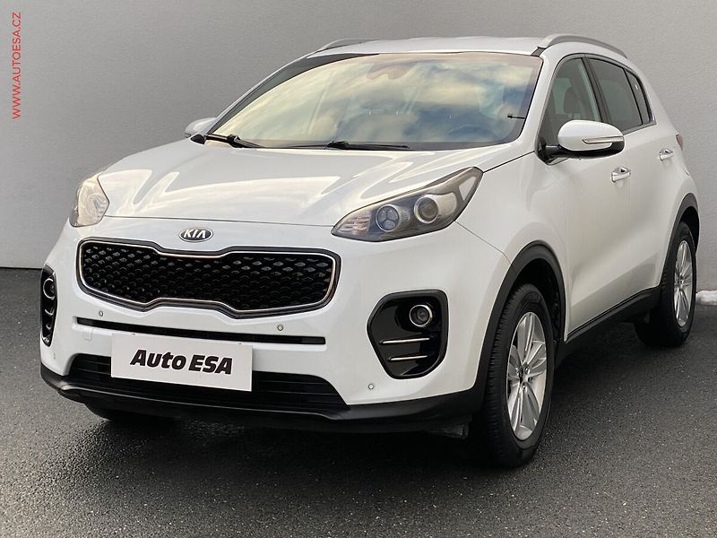 Kia Sportage (2017) 1.6 GDi DreamTeam, Kůže, navi - fotka 3 z 19