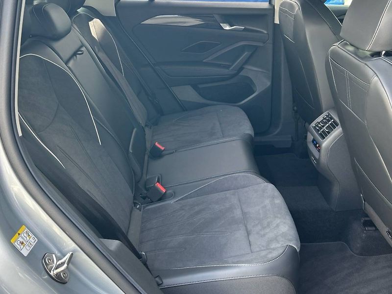 Volkswagen Tiguan (2025) 1.5 eTSI 7DSG Elegance - fotka 27 z 35