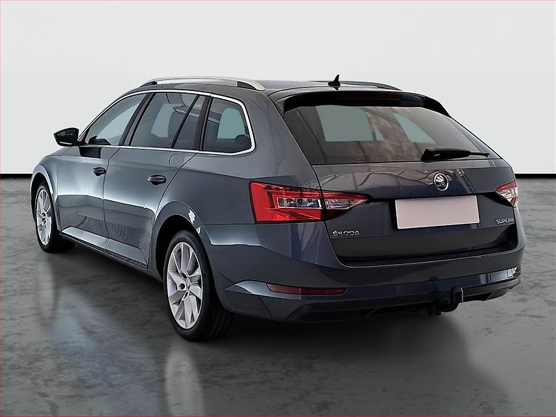Škoda Superb (2017) Ambition 1.6 TDI, Navi - fotka 4 z 17