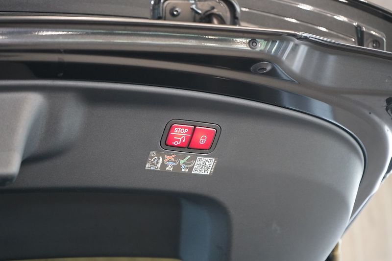 Mercedes-Benz AMG GT 63s 4M+, Carbon Ceramic, HUD - fotka 17 z 50