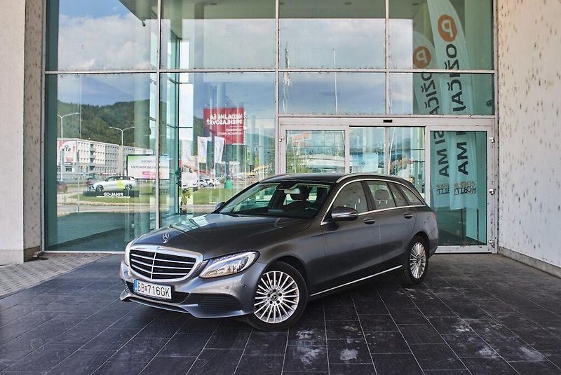 Mercedes-Benz Třídy C (2017) Mercedes C200 - T (kombi) - fotka 1 z 21
