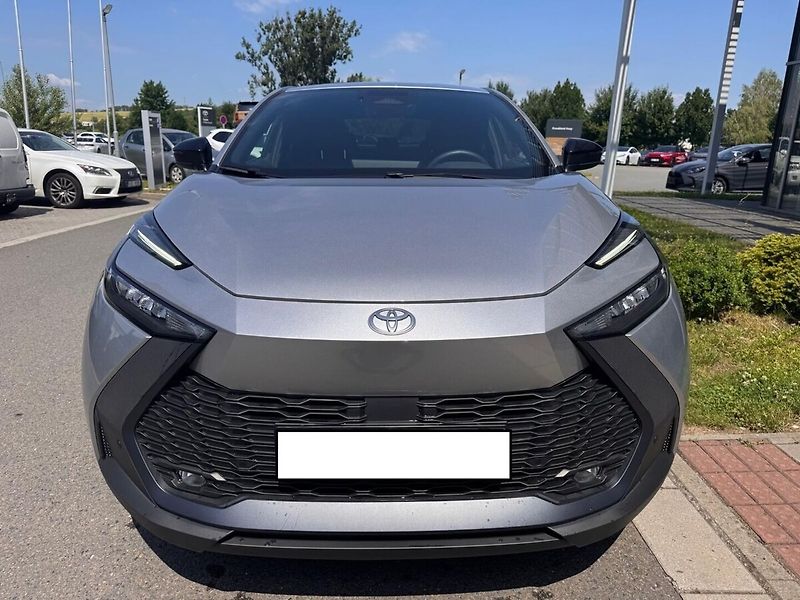 Toyota C-HR 1.8 Style - fotka 8 z 13