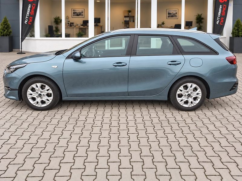Kia Ceed (2023) SW 1.5T-GDI 118kW -1.MAJITEL - fotka 5 z 38