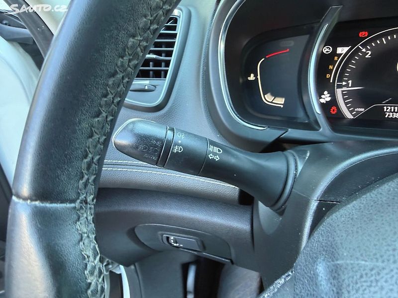 Renault Scénic 1.7dCi koupeno v CZ 1.majitel - fotka 20 z 33