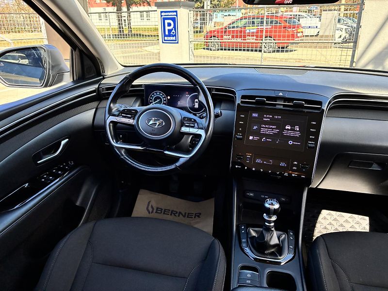 Hyundai Tucson 1,6T-GDi 110kW SMART  - fotka 17 z 27