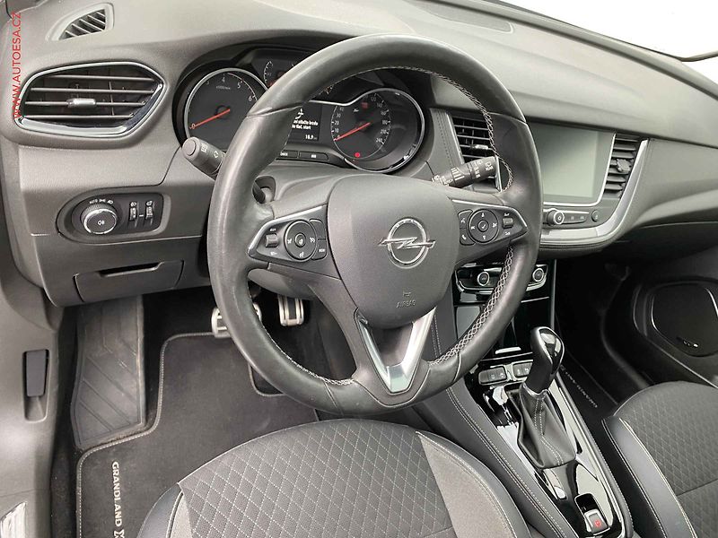 Opel Grandland X (2019) 1.6 T, Innovation, AT, TZ - fotka 12 z 20