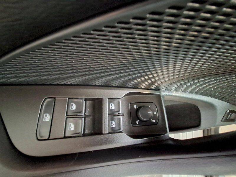 Škoda Octavia (2024) STYLE PLUS TD 85/2.0 M6F - fotka 33 z 39
