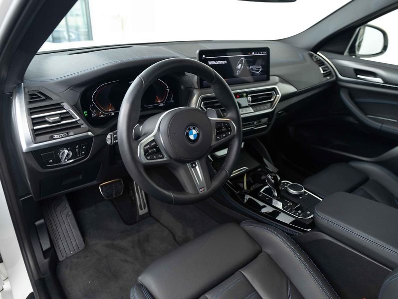 BMW X4 xDrive30d - fotka 11 z 22