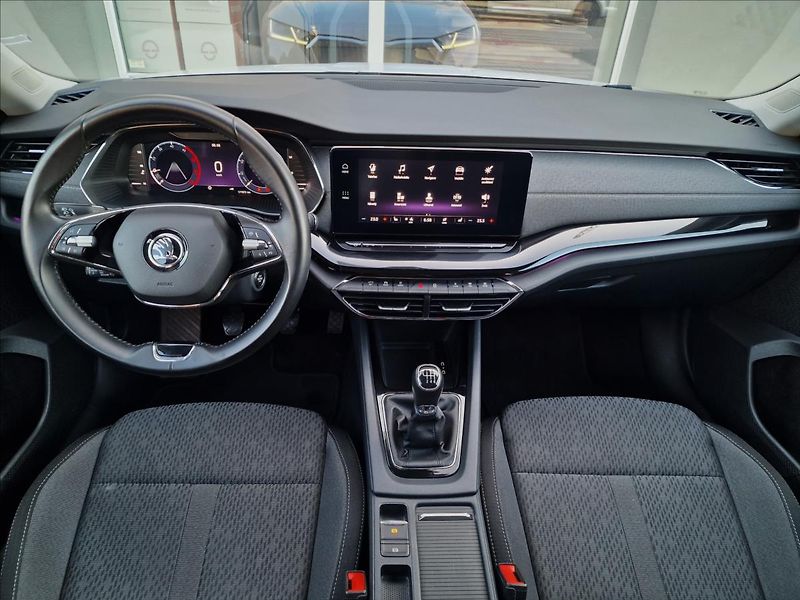 Škoda Octavia 2.0TDI Style, původ ČR,1.Maj. - fotka 24 z 50