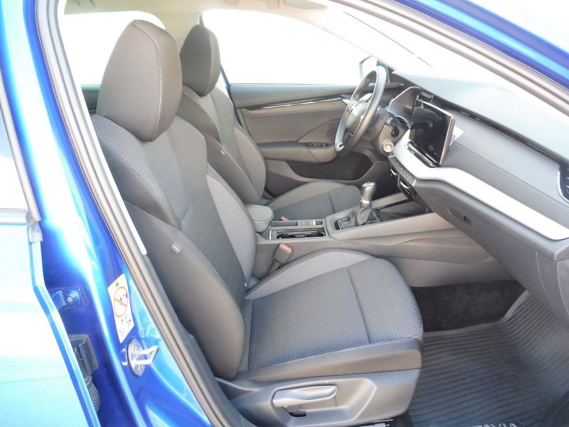 Škoda Octavia (2025) Combi Selection 1,5 TSI 110 kW - fotka 9 z 29