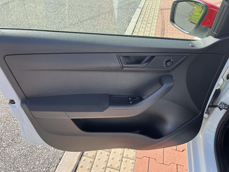 Škoda Fabia 1.4 TDI Red & Grey 1.Majitel - fotka 10 z 28