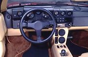 Lamborghini Jalpa (1981).