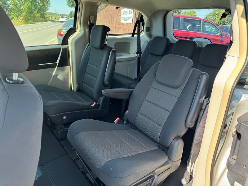 Chrysler Grand Voyager (2009)  RT 3.8 V6 EU 2009 - fotka 13 z 16