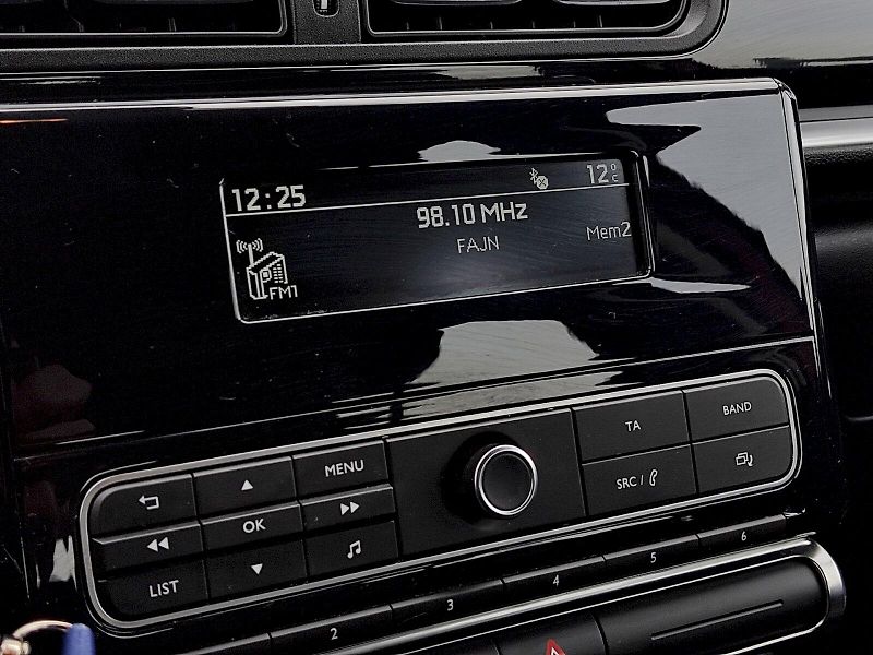 Citroën C3 (2018) 1,2 i PureTech - fotka 10 z 30