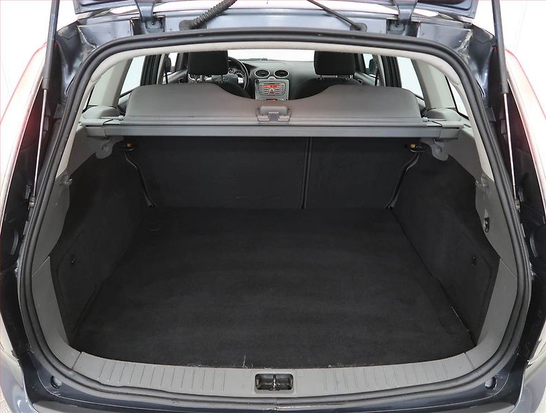 Ford Focus (2009) 1.6 16V, Serv.kniha, po STK - fotka 13 z 14
