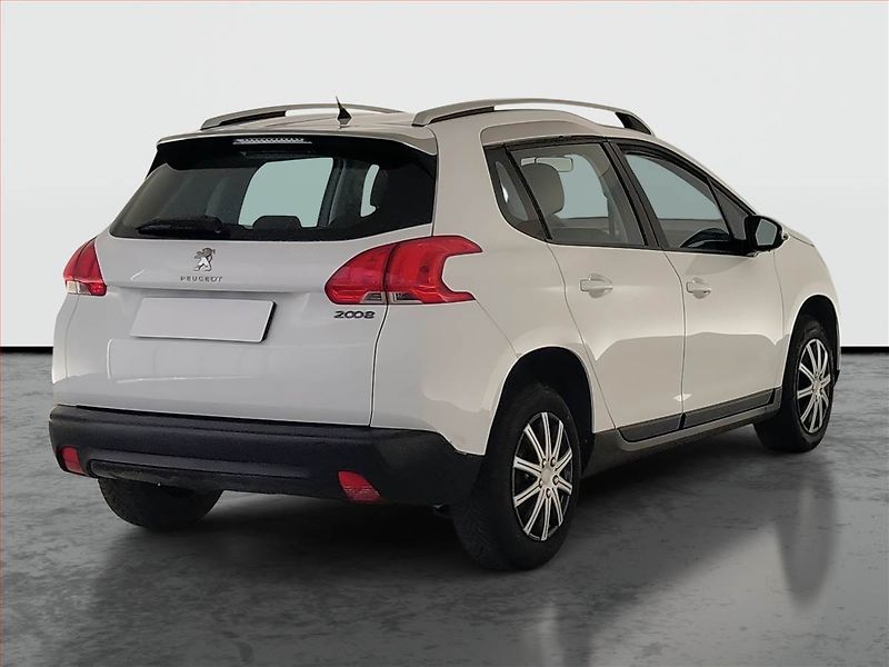 Peugeot 2008 (2014) Active 1.2 PureTech - fotka 5 z 16