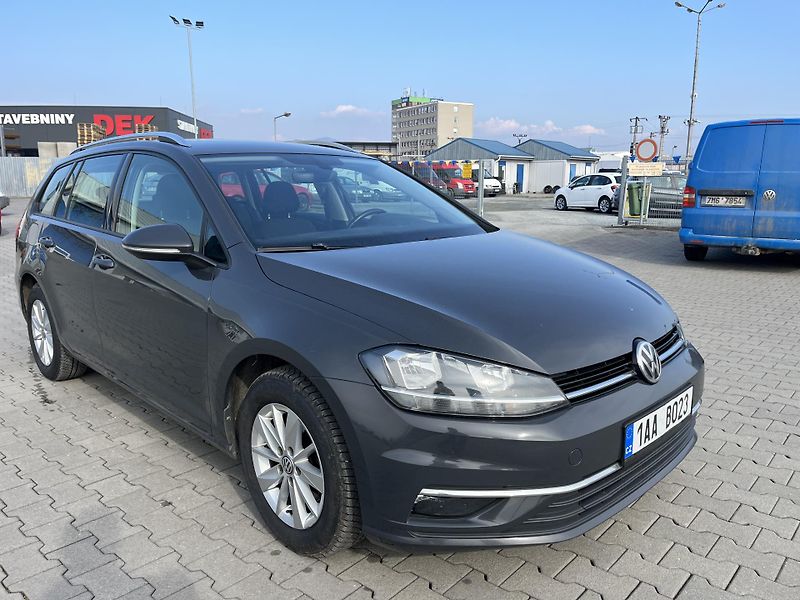 Volkswagen Golf Variant (2018) 1.6 TDi -85kW - fotka 8 z 13