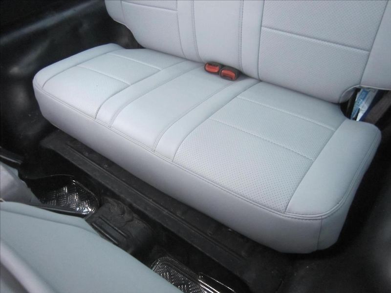 Jeep Wrangler 2.5i 4x4, Hardtop - fotka 24 z 38