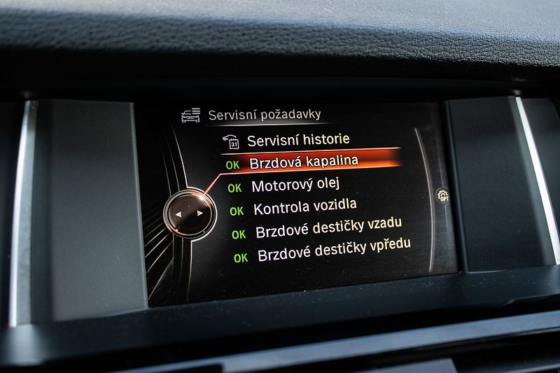 BMW X4 - fotka 19 z 28