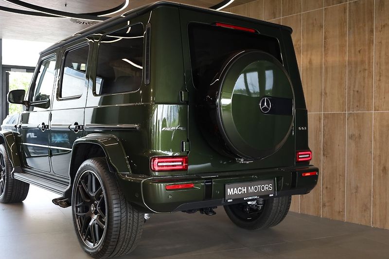 Mercedes-Benz Třídy G G63 AMG PERFORMANCE MANUFAKTUR - fotka 13 z 48