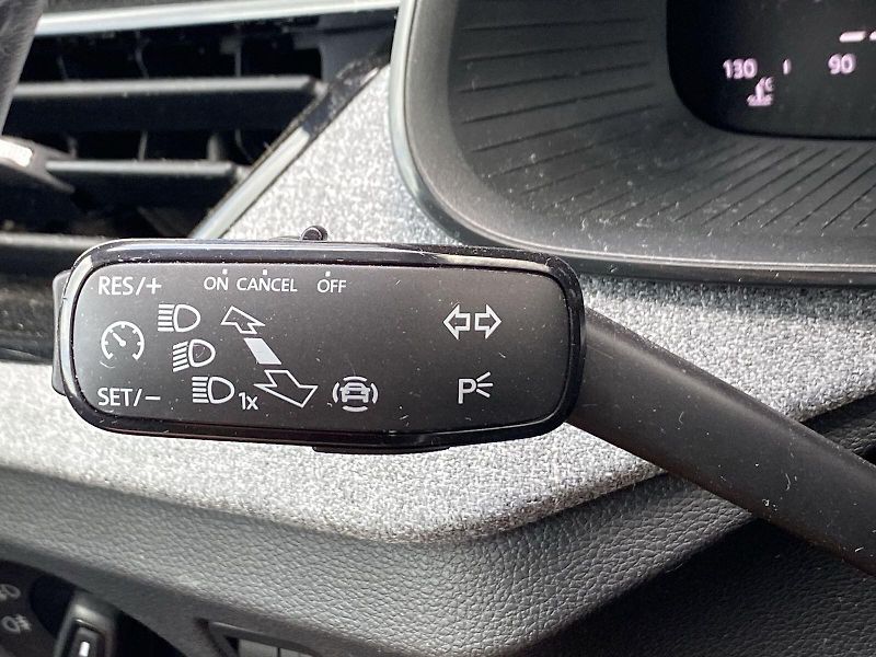 Škoda Scala (2025) 1.0 TSI Selection - fotka 19 z 33