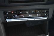 Klasické mechanické ovládání klimatizace-