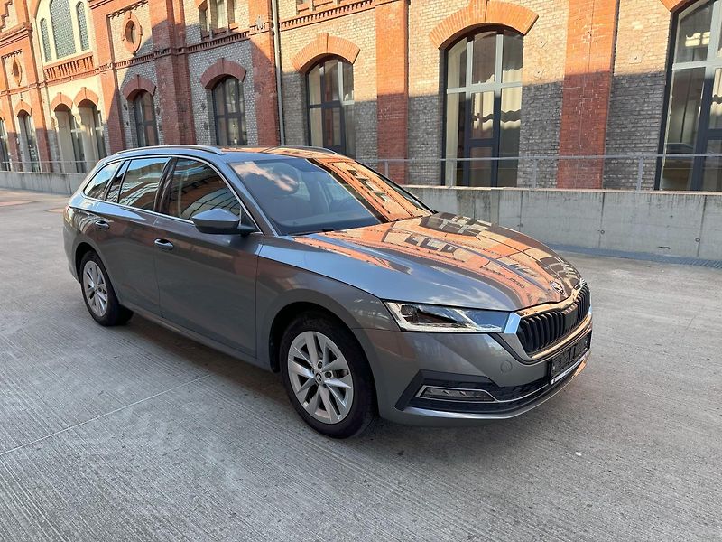 Škoda Octavia (2023) Combi Style 2,0 TDI 110 KW AUT - fotka 9 z 21
