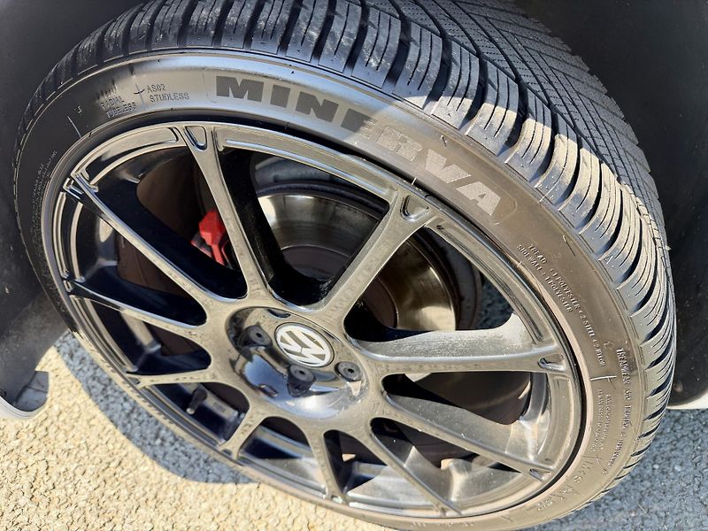 Volkswagen Scirocco 1.4 TSI 90KW PANORAMA ROZVODY - fotka 10 z 37