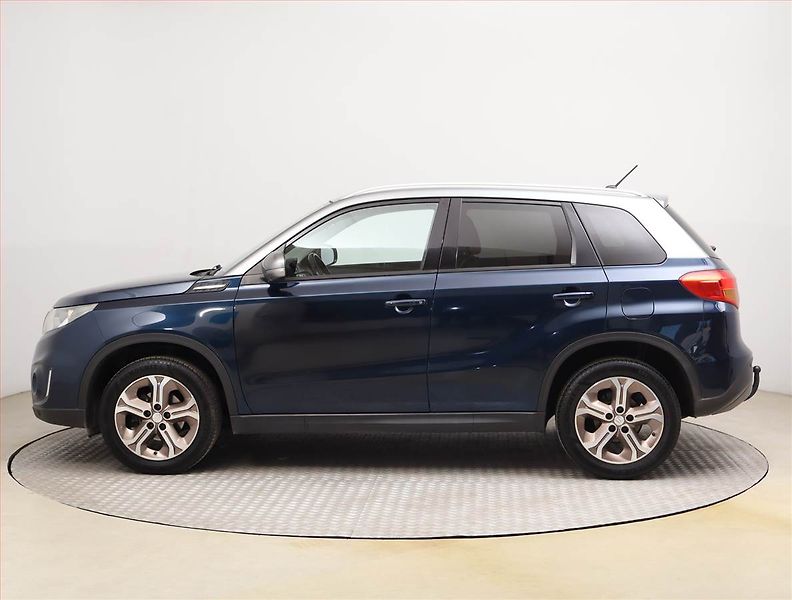 Suzuki Vitara (2017) 1.6 VVT, Kůže, Navi, Tempomat - fotka 3 z 22