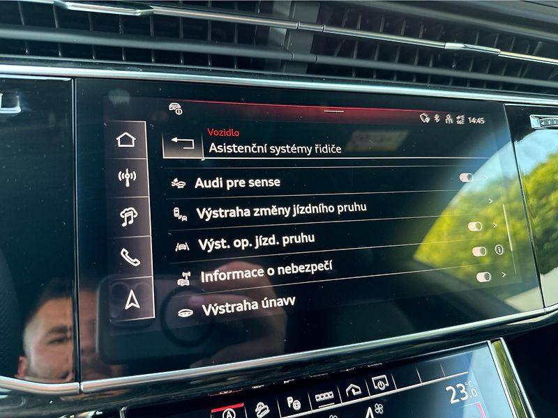 Audi Q8 50 TDI quattro - fotka 28 z 28