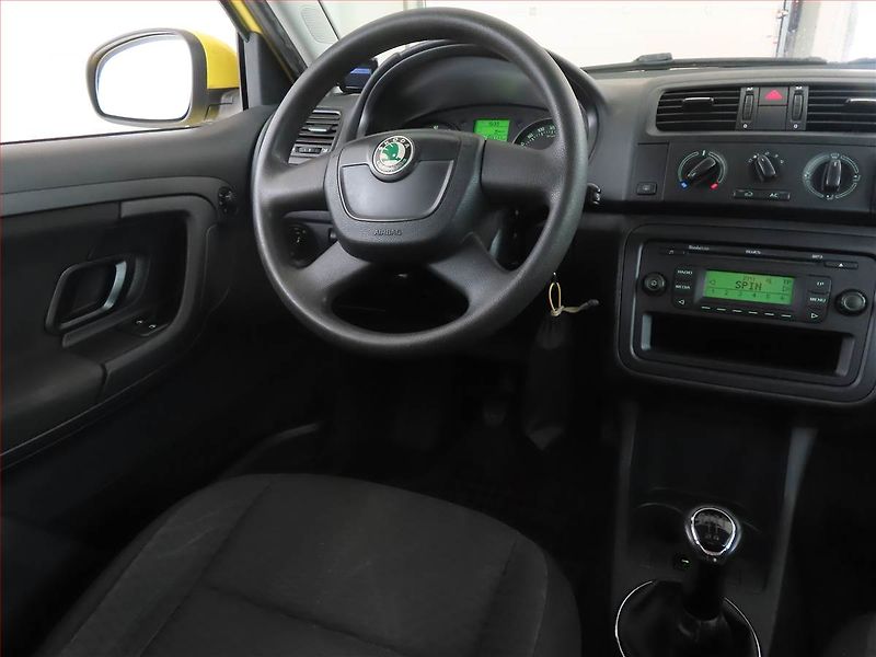 Škoda Fabia (2011) 1.2 TSI, Eko.zaplacen - fotka 7 z 14
