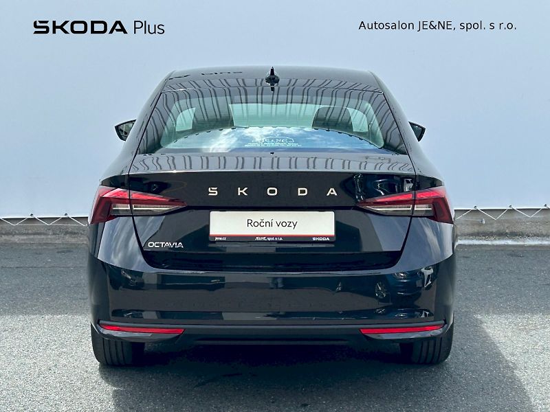 Škoda Octavia (2025) Selection 2.0 TDI 85 kW - fotka 9 z 29