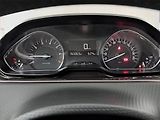 Peugeot 2008 (2013) 1.2 PureTech, Navi, Tempomat - náhled 11