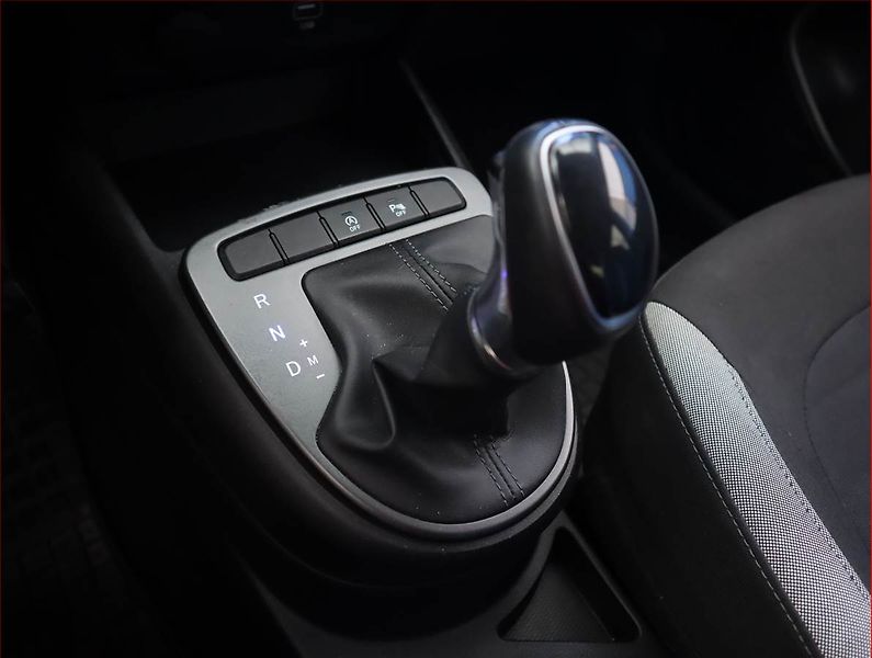 Hyundai i10 (2023) Start 1.2, Automat, Serv.kniha - fotka 13 z 18