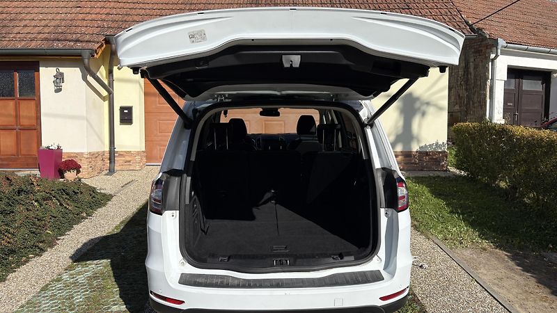 Ford Galaxy (2018) - fotka 12 z 14