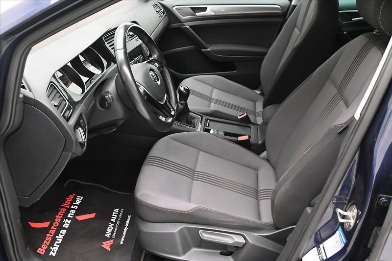 Volkswagen Golf 1,6 TDI 81kW Allstar Záruka až - fotka 13 z 30
