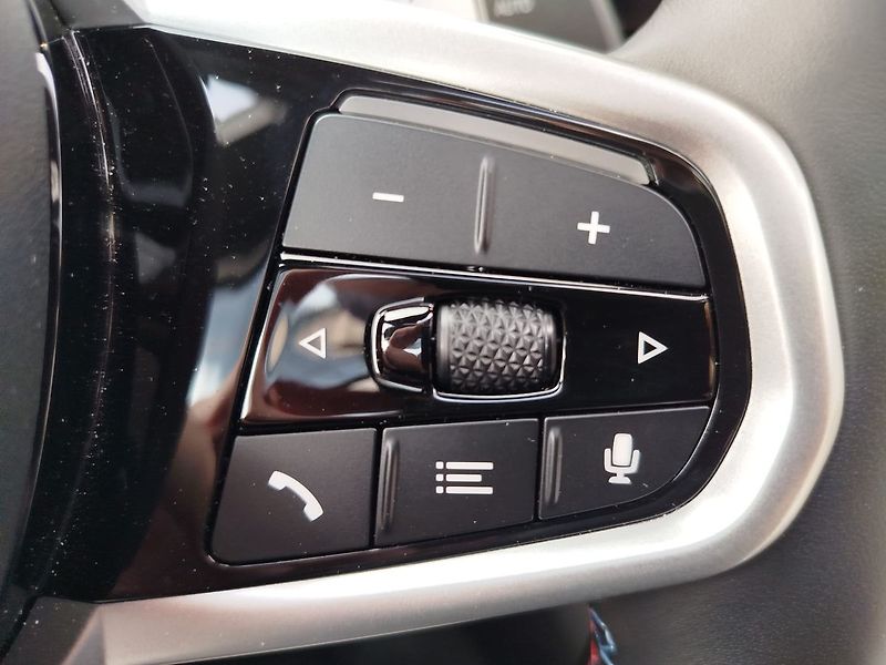 BMW Řada 4 M440i xDrive Cabrio TOP - fotka 39 z 43