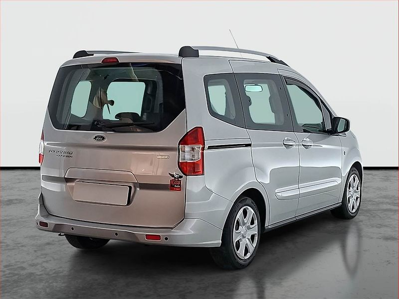 Ford Tourneo Courier (2017) Trend 1.0 EcoBoost, 5Míst, ČR - fotka 5 z 17
