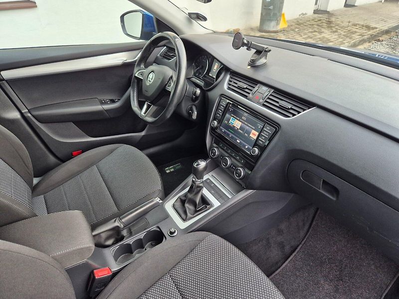 Škoda Octavia (2017) 1.6 TDI  TOP STAV NAVI - fotka 14 z 38
