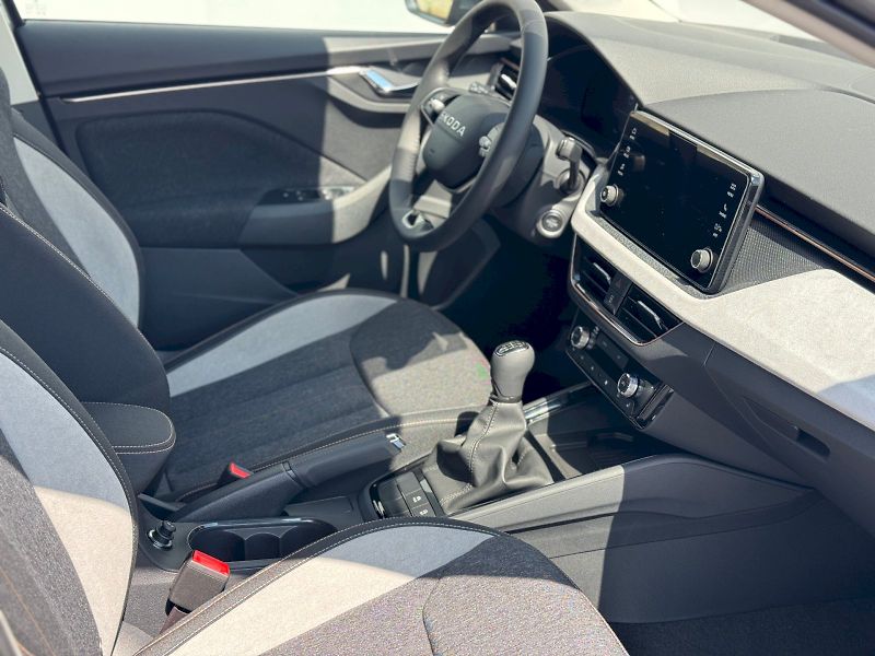 Škoda Scala (2025) Top Selection 1.0 TSI 85 kW - fotka 6 z 25