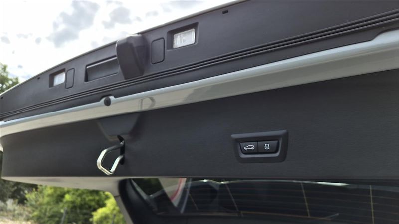BMW X3 2,0 d Xdrive Mpaket ČR DPH 1M - fotka 24 z 29