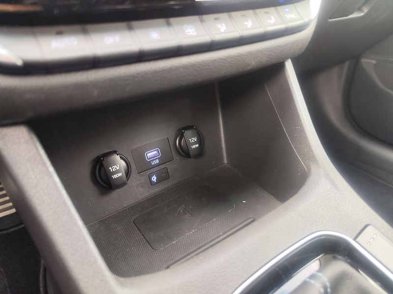 Hyundai i30 2.0 T-GDi/206kW N Performace - fotka 24 z 38